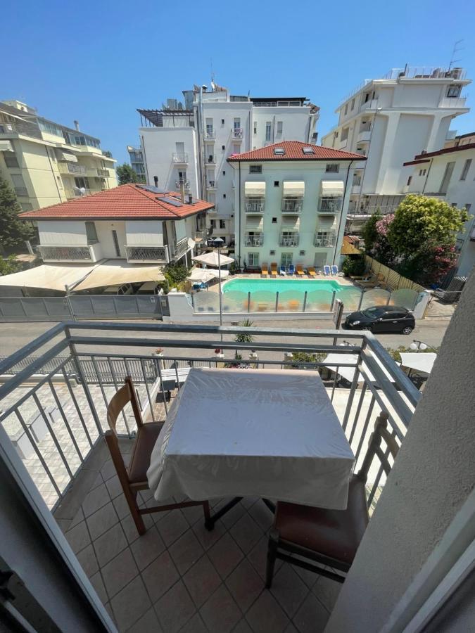 Hotel Moroni Rimini Zewnętrze zdjęcie